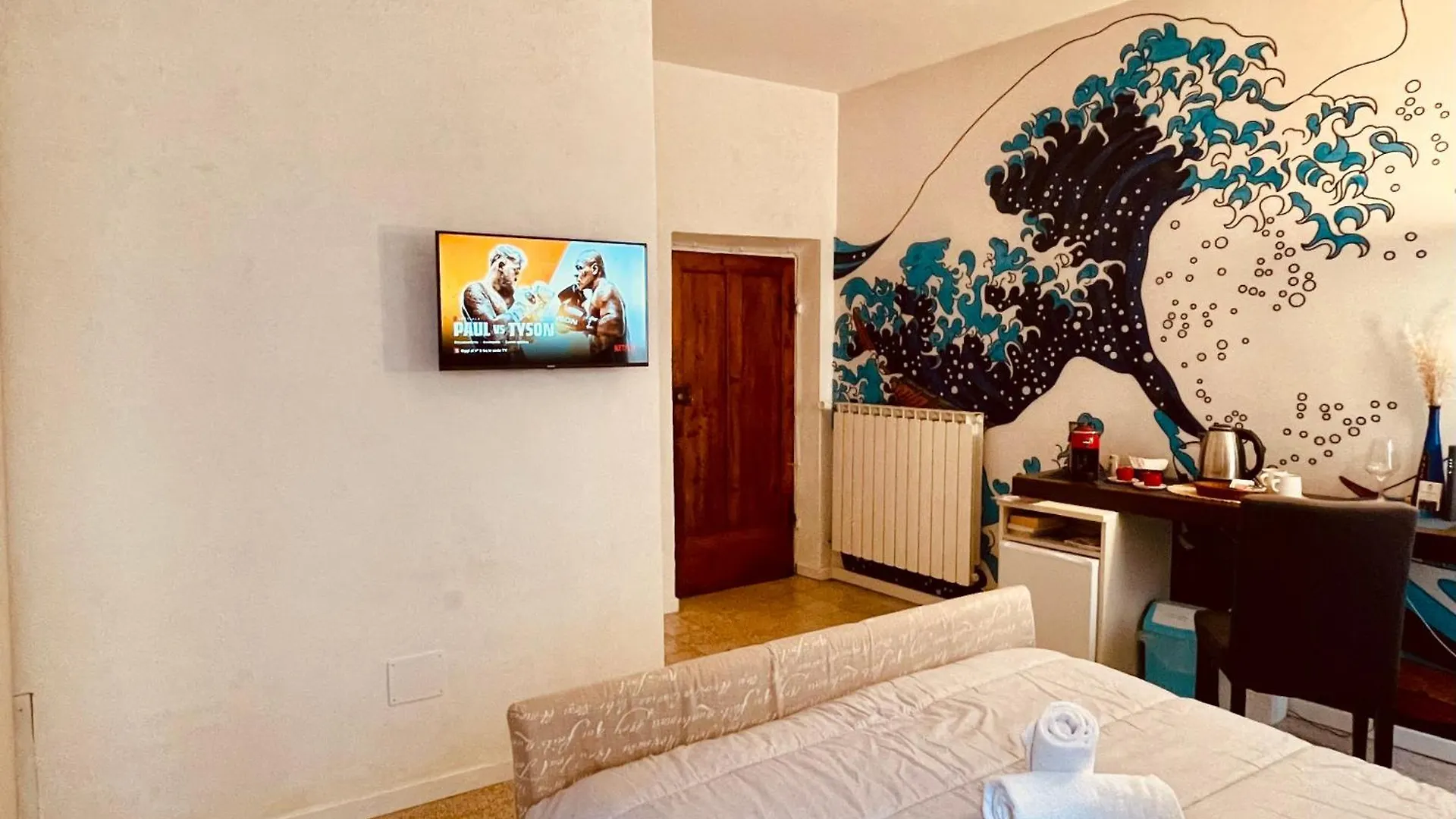 Echoes Room 20 Minuti Dal Centro Di Firenze Prato  Olaszország